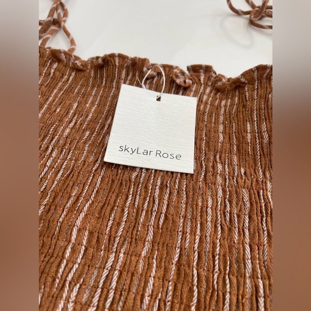 Brand new Women’s stylish Top - Picture 3 of 6